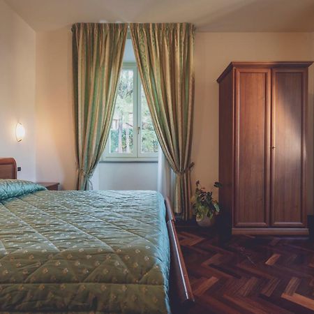 Albergo Ristorante Pasqui Rocca San Casciano Exterior foto